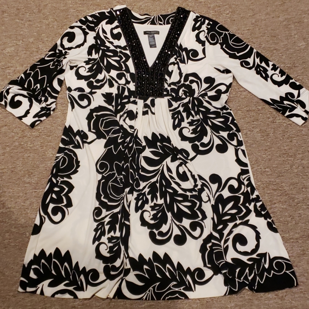 3/4 length elegant flower dress with embellishment